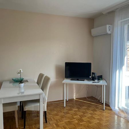 Centrum Szeged Apartman Exterior photo