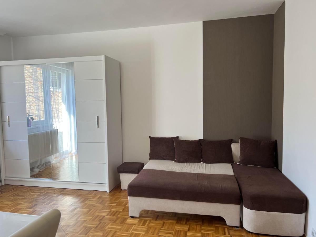 Centrum Szeged Apartman Exterior photo